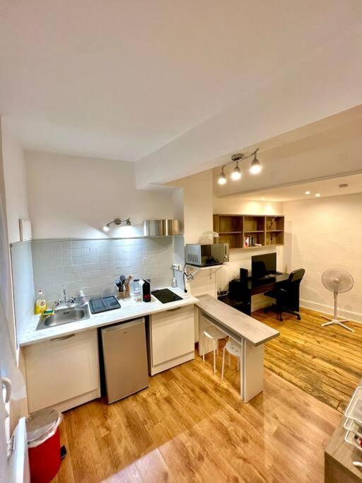 Studio Quartier Prise Des Carmes Toulouse Exterior photo